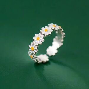 3/$25 Boho Daisy Flower Open Ring One Size